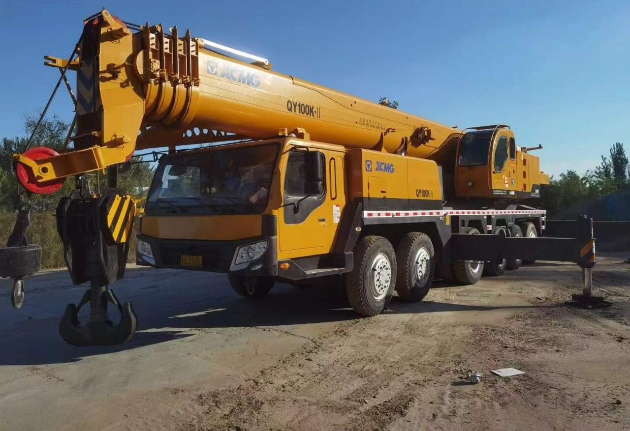 XCMG QY00K-II 25t 50t 100t - Grua móvel: foto 1 XCMG QY00K-II 25t 50t 100t - Grua móvel: foto 1