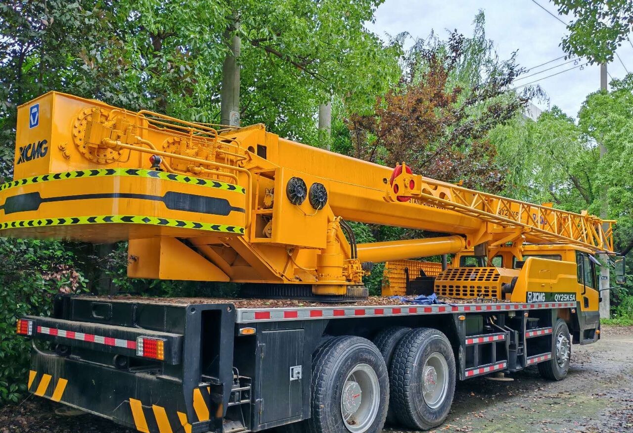 XCMG QY25K QY25K-I QY25KC XCT25 25T 25ton - Grua móvel: foto 3 XCMG QY25K QY25K-I QY25KC XCT25 25T 25ton - Grua móvel: foto 3
