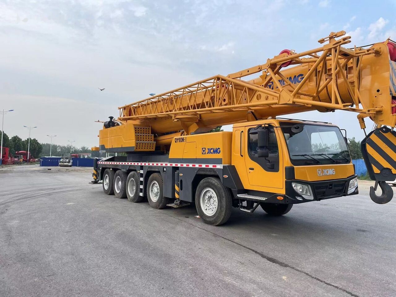 XCMG QY90K QY100K-II 90T 100T 90ton 100ton 80 70 50 - Grua móvel: foto 1 XCMG QY90K QY100K-II 90T 100T 90ton 100ton 80 70 50 - Grua móvel: foto 1
