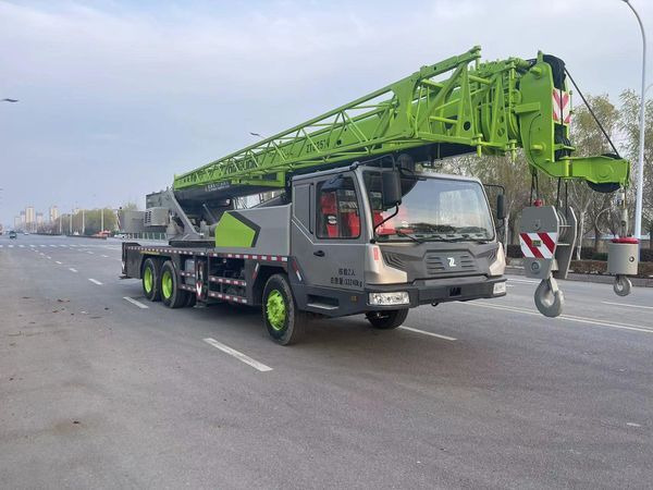 Zoomlion Zoomlion ZTC251V 25 Ton High Quality Mobile Hydraulic Truck Cran - Grua móvel: foto 1 Zoomlion Zoomlion ZTC251V 25 Ton High Quality Mobile Hydraulic Truck Cran - Grua móvel: foto 1