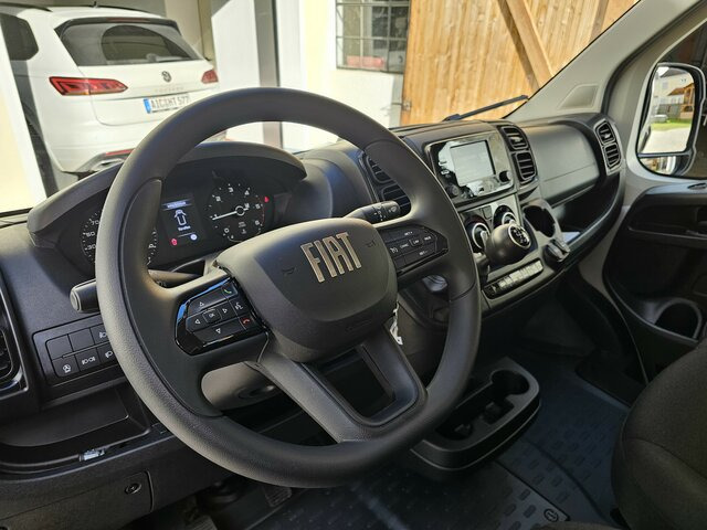 FIAT Ducato 35 MAXI 140 Serie10-9.2 Modell 2025 L2H2 - Furgão: foto 3 FIAT Ducato 35 MAXI 140 Serie10-9.2 Modell 2025 L2H2 - Furgão: foto 3