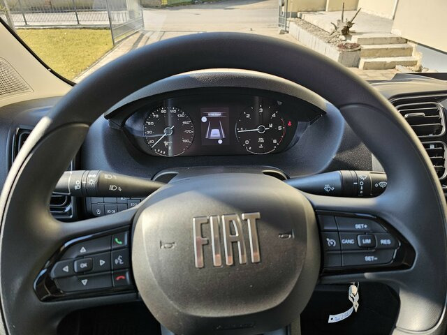 FIAT Ducato MAXI 180 Serie10-9.2 2025 L5 DOKA 3,3 M. - Carrinha de caixa aberta, Carrinha cabine dupla: foto 3 FIAT Ducato MAXI 180 Serie10-9.2 2025 L5 DOKA 3,3 M. - Carrinha de caixa aberta, Carrinha cabine dupla: foto 3