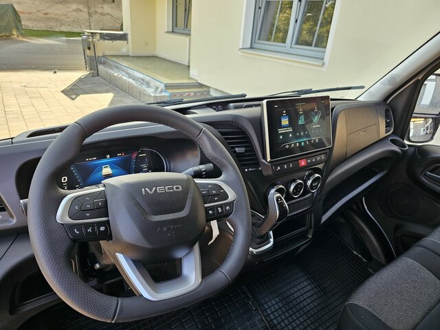 IVECO Daily 35S18HA8 3.0 Hi-Matic MY24 LBW Bär AHK - Carrinha de contentor: foto 3 IVECO Daily 35S18HA8 3.0 Hi-Matic MY24 LBW Bär AHK - Carrinha de contentor: foto 3