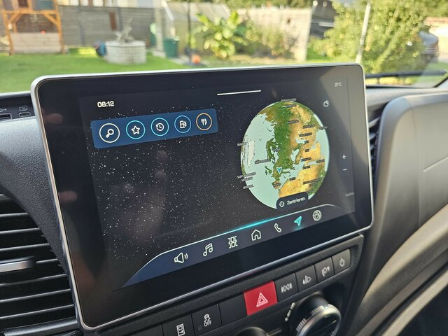 Furgão, Carrinha cabine dupla novo IVECO Daily 35S18HA8V DOKA Hi-Matic 12m³ 2xSchiebetür...: foto 10