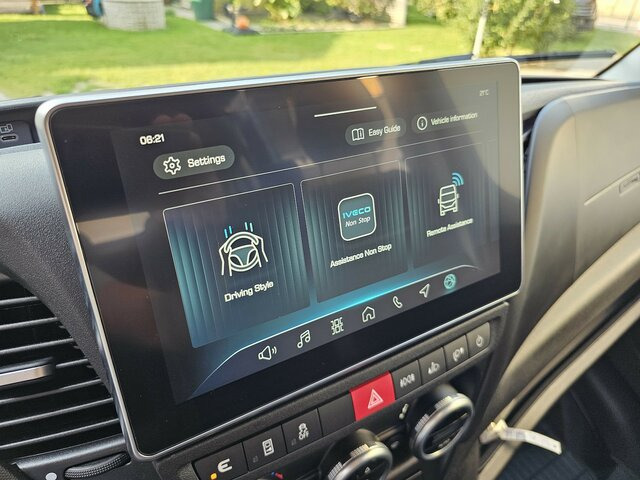 Furgão, Carrinha cabine dupla novo IVECO Daily 35S18HA8V DOKA Hi-Matic 12m³ 2xSchiebetür...: foto 32