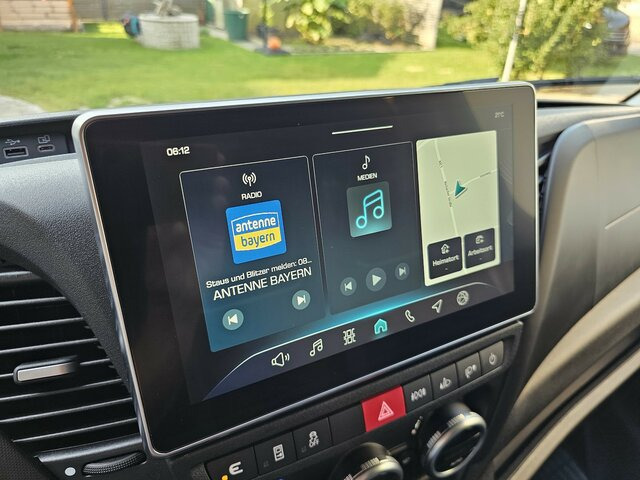 Furgão, Carrinha cabine dupla novo IVECO Daily 35S18HA8V DOKA Hi-Matic 12m³ 2xSchiebetür...: foto 9