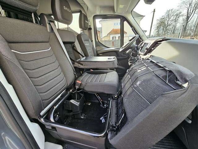 Furgão, Carrinha cabine dupla novo IVECO Daily 35S18HA8V DOKA Snoeks Mixto Hi-Matic 16m³: foto 18