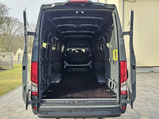 Furgão, Carrinha cabine dupla novo IVECO Daily 35S18HA8V DOKA Snoeks Mixto Hi-Matic 16m³: foto 23