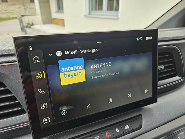 Furgão RENAULT Master L2H2 170 Neues Modell 10'' Navi Kamera...: foto 7 Furgão RENAULT Master L2H2 170 Neues Modell 10'' Navi Kamera...: foto 7