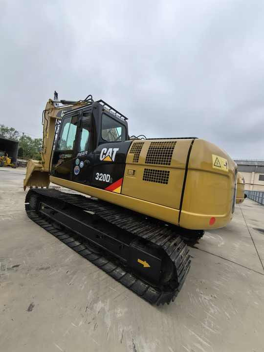 CAT 320D excavator - Escavadora de rastos: foto 3 CAT 320D excavator - Escavadora de rastos: foto 3