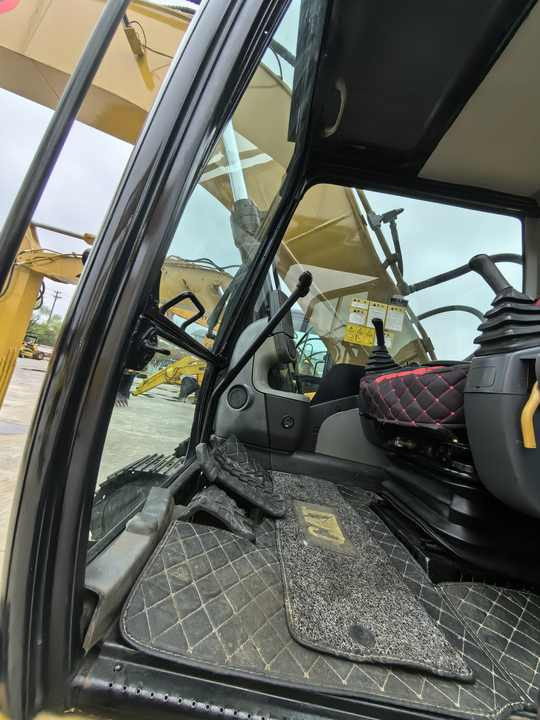 CAT 320D excavator - Escavadora de rastos: foto 5 CAT 320D excavator - Escavadora de rastos: foto 5