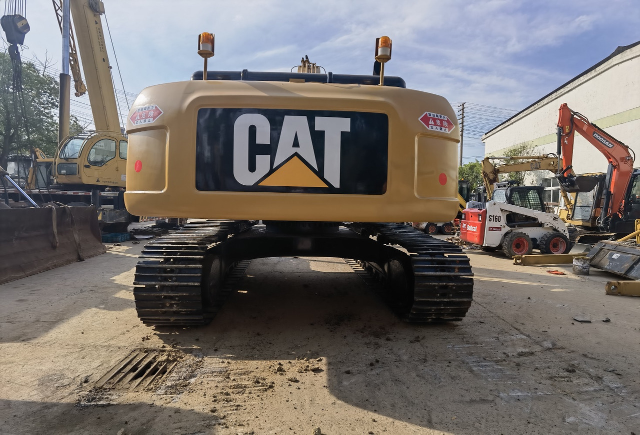 CAT 330D excavators - Escavadora de rastos: foto 5 CAT 330D excavators - Escavadora de rastos: foto 5