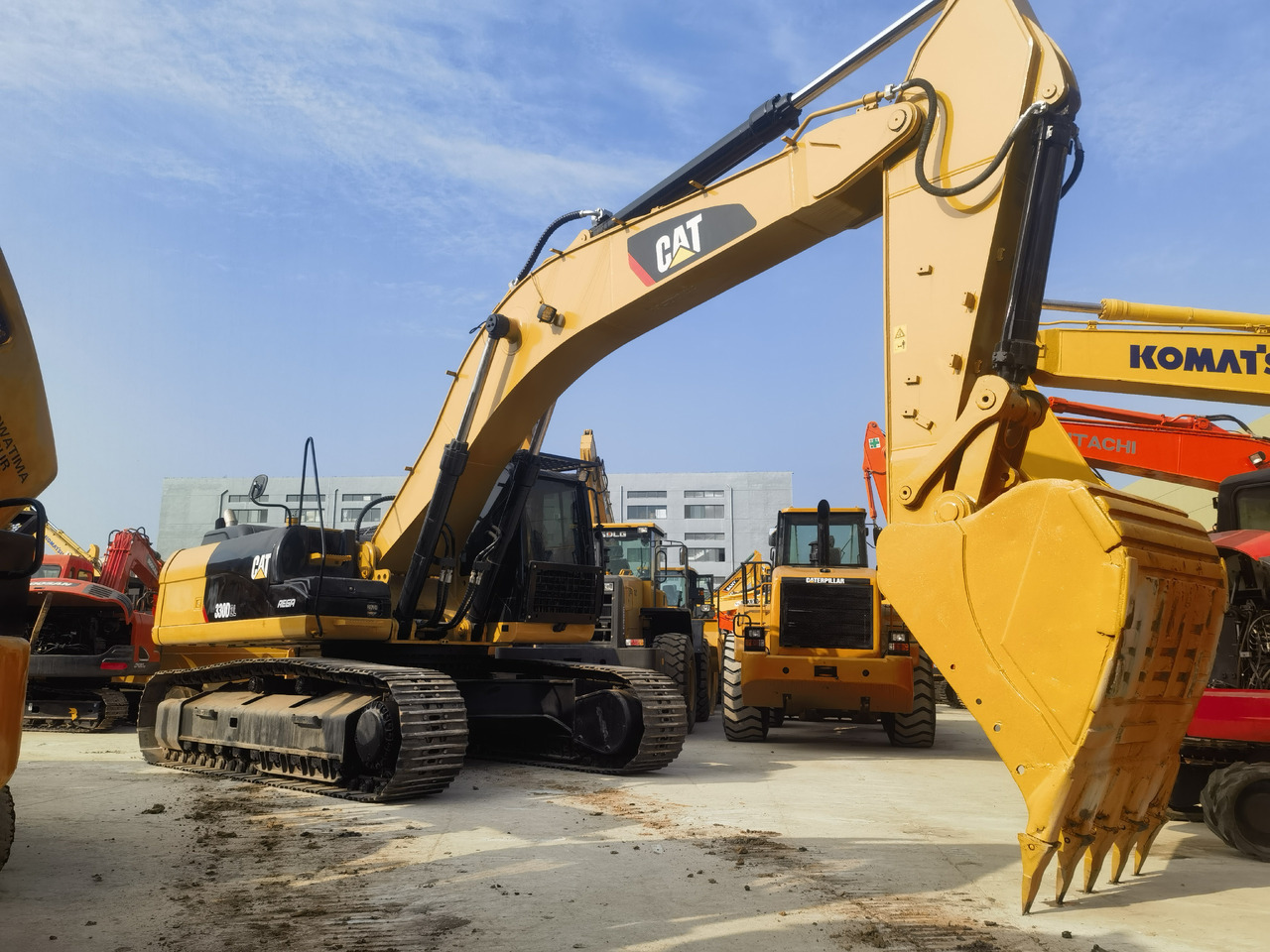 CAT 330D2L Excavator - Escavadora de rastos: foto 1 CAT 330D2L Excavator - Escavadora de rastos: foto 1