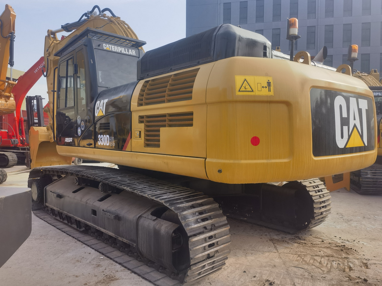 CAT 330D2L Excavator - Escavadora de rastos: foto 1 CAT 330D2L Excavator - Escavadora de rastos: foto 1