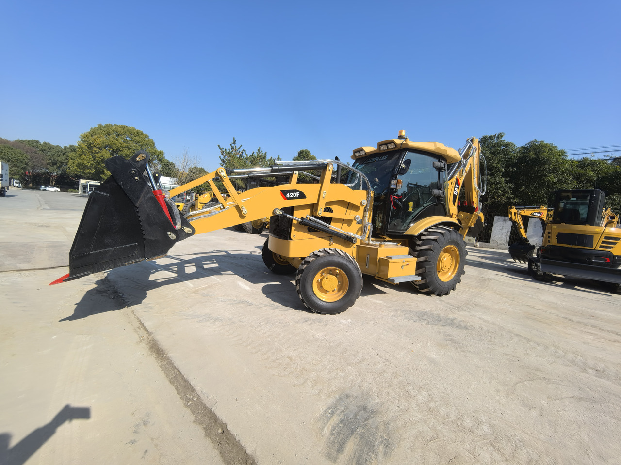 CAT 420F Backhoe Loader - Retroescavadeira: foto 5 CAT 420F Backhoe Loader - Retroescavadeira: foto 5