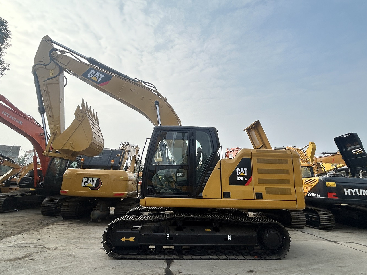 CATERPILLAR CAT 320GC CRAWLER EXCAVATOR - Escavadora de rastos: foto 1 CATERPILLAR CAT 320GC CRAWLER EXCAVATOR - Escavadora de rastos: foto 1