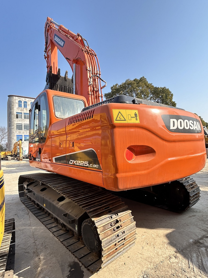 DOOSAN Doosan DX225LC Crawler excavator - Escavadora de rastos: foto 4 DOOSAN Doosan DX225LC Crawler excavator - Escavadora de rastos: foto 4