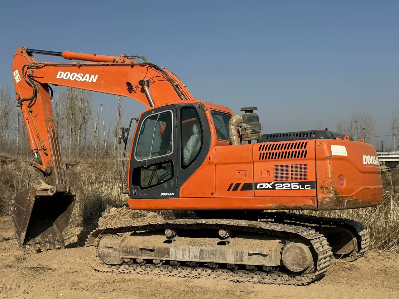 DOOSAN Doosan DX225LC Crawler excavator - Escavadora de rastos: foto 3 DOOSAN Doosan DX225LC Crawler excavator - Escavadora de rastos: foto 3