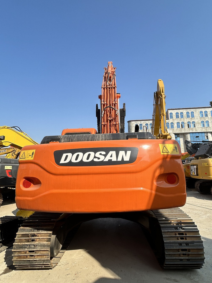 DOOSAN Doosan DX225LC Crawler excavator - Escavadora de rastos: foto 3 DOOSAN Doosan DX225LC Crawler excavator - Escavadora de rastos: foto 3