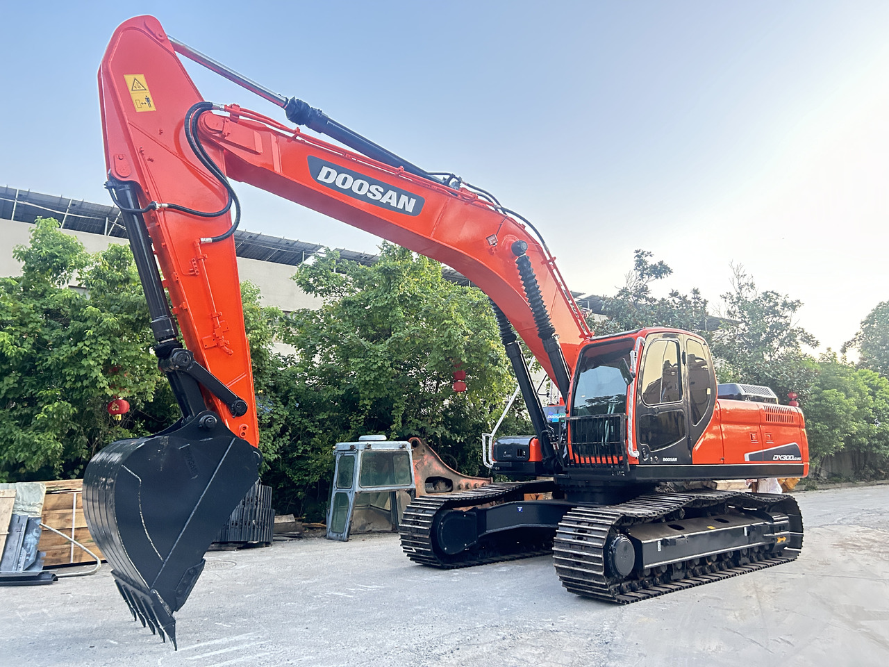 Doosan DX300LC Crawler Excavator - Escavadora de rastos: foto 1 Doosan DX300LC Crawler Excavator - Escavadora de rastos: foto 1