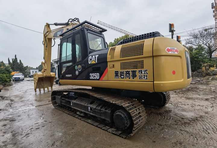 Excavadora CAT 330 330D 325D excavator cheap used CAT 330D2L digger CAT325 earth moving machine for sale - Escavadora de rastos: foto 4 Excavadora CAT 330 330D 325D excavator cheap used CAT 330D2L digger CAT325 earth moving machine for sale - Escavadora de rastos: foto 4