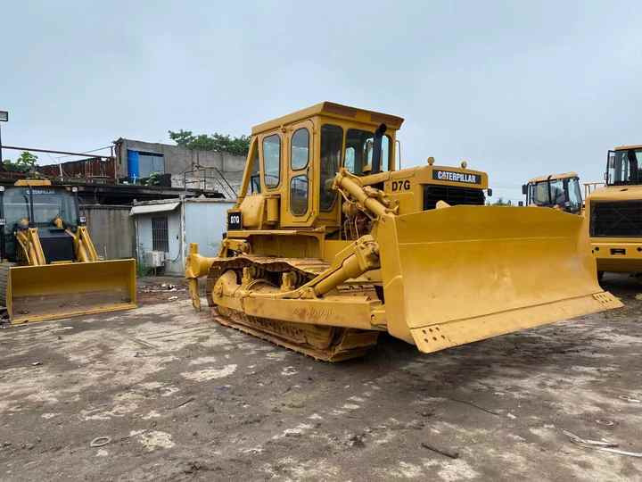 High Performance and Excellent Condition Used CAT D7G Crawler Bulldozer Original Caterpillar for sale in stock - Buldôzer: foto 2 High Performance and Excellent Condition Used CAT D7G Crawler Bulldozer Original Caterpillar for sale in stock - Buldôzer: foto 2