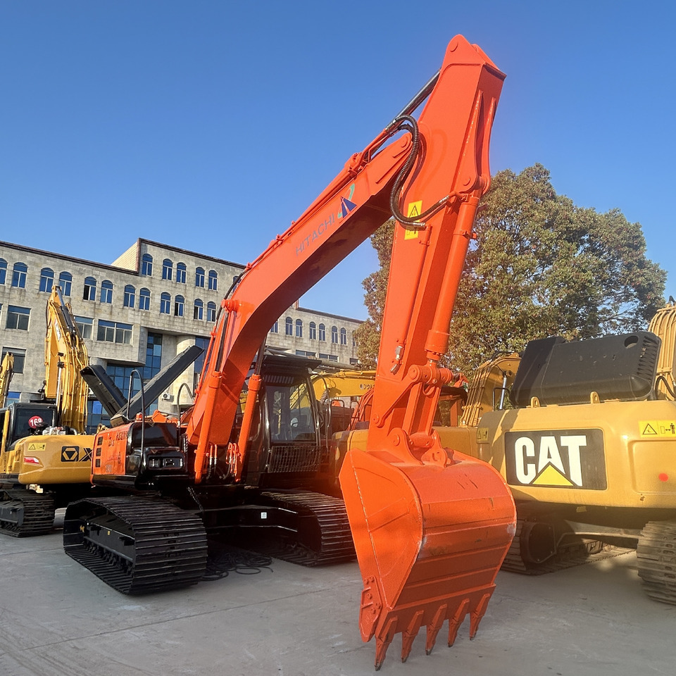 Hitachi ZX200-3 Excavator - Escavadora de rastos: foto 1 Hitachi ZX200-3 Excavator - Escavadora de rastos: foto 1