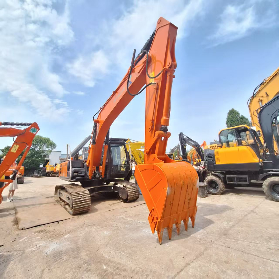 Hitachi ZX200 Excavator - Escavadora de rastos: foto 4 Hitachi ZX200 Excavator - Escavadora de rastos: foto 4