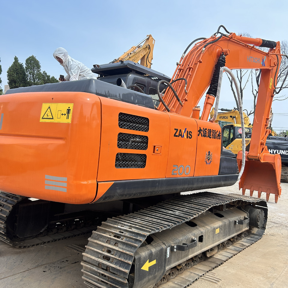 Hitachi ZX200 Excavator - Escavadora de rastos: foto 1 Hitachi ZX200 Excavator - Escavadora de rastos: foto 1