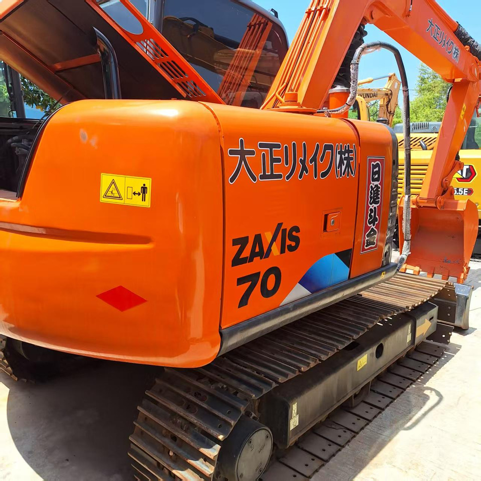 Hitachi ZX70 Excavator - Mini escavadeira: foto 1 Hitachi ZX70 Excavator - Mini escavadeira: foto 1
