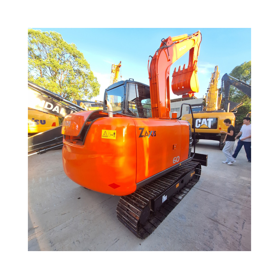 Hitachi ZX70 Excavator - Escavadora de rastos: foto 1 Hitachi ZX70 Excavator - Escavadora de rastos: foto 1