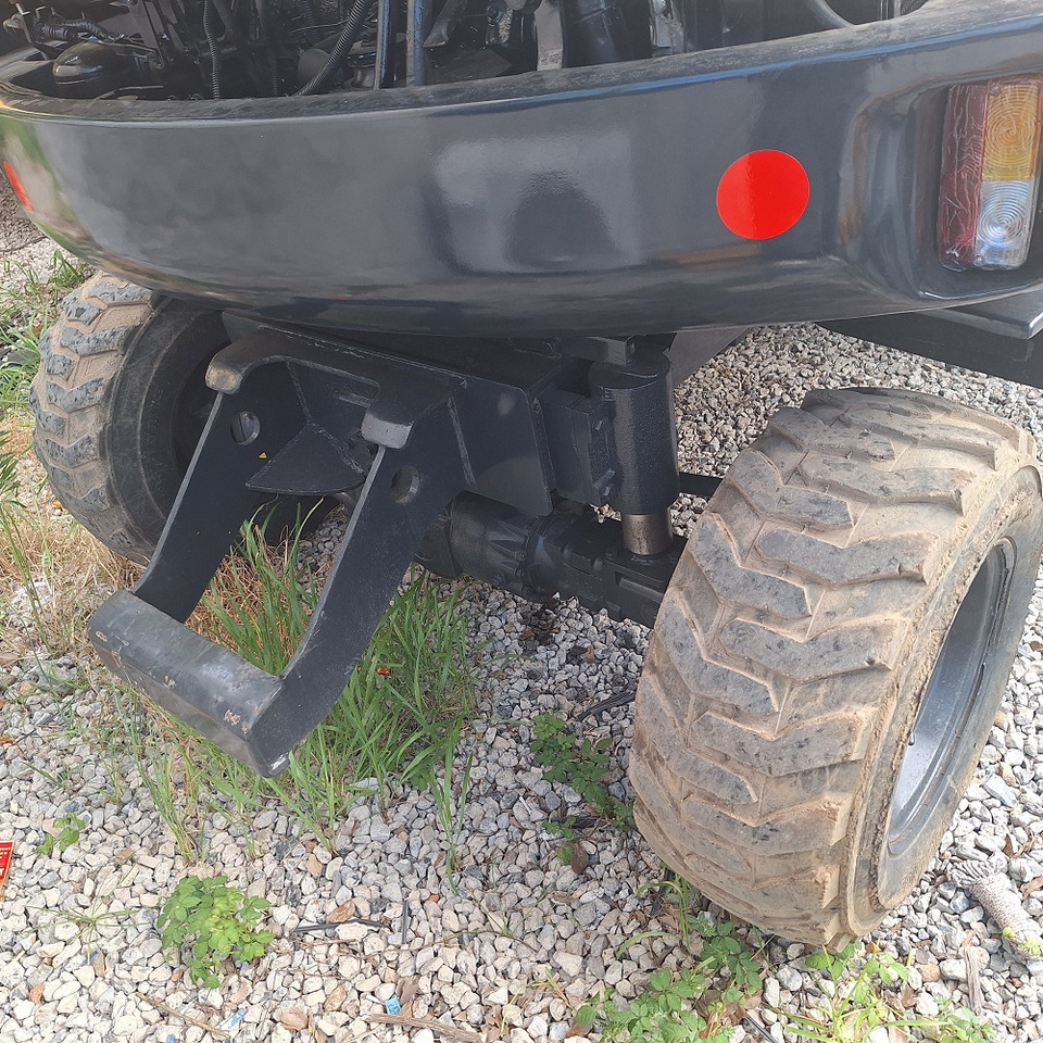 Escavadeira de rodas Hyundai 60vs  excavator: foto 6