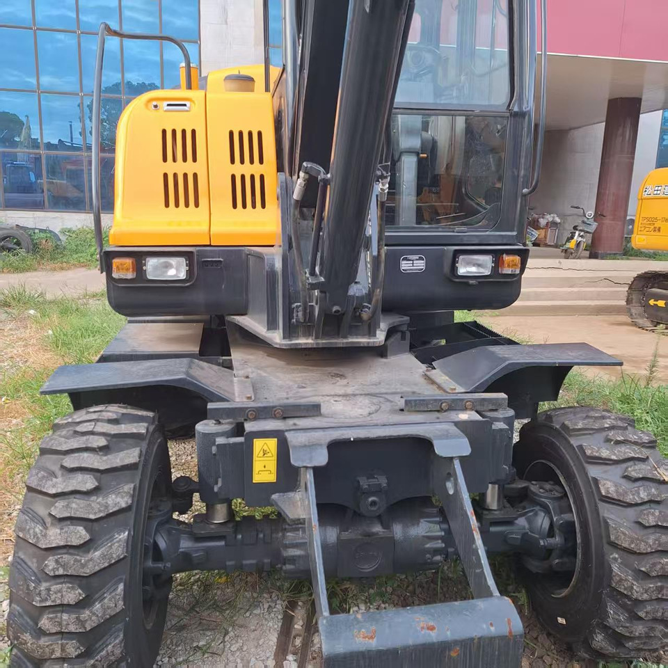 Escavadeira de rodas Hyundai HW60  excavator: foto 6 Escavadeira de rodas Hyundai HW60  excavator: foto 6