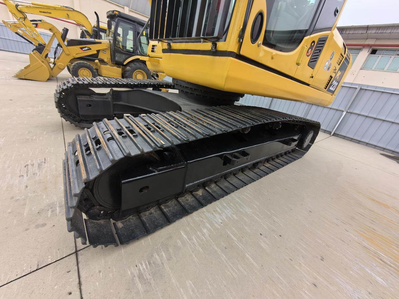 Komatsu PC 220-8 Excavator - Escavadora de rastos: foto 4 Komatsu PC 220-8 Excavator - Escavadora de rastos: foto 4