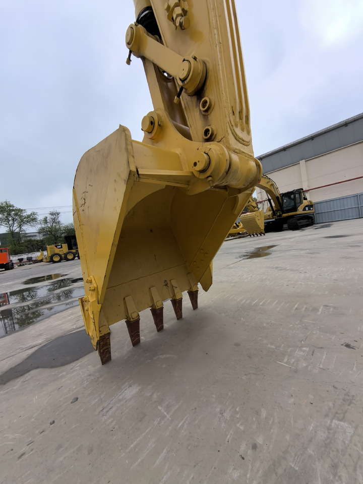 Komatsu PC 220-8 Excavator - Escavadora de rastos: foto 5 Komatsu PC 220-8 Excavator - Escavadora de rastos: foto 5