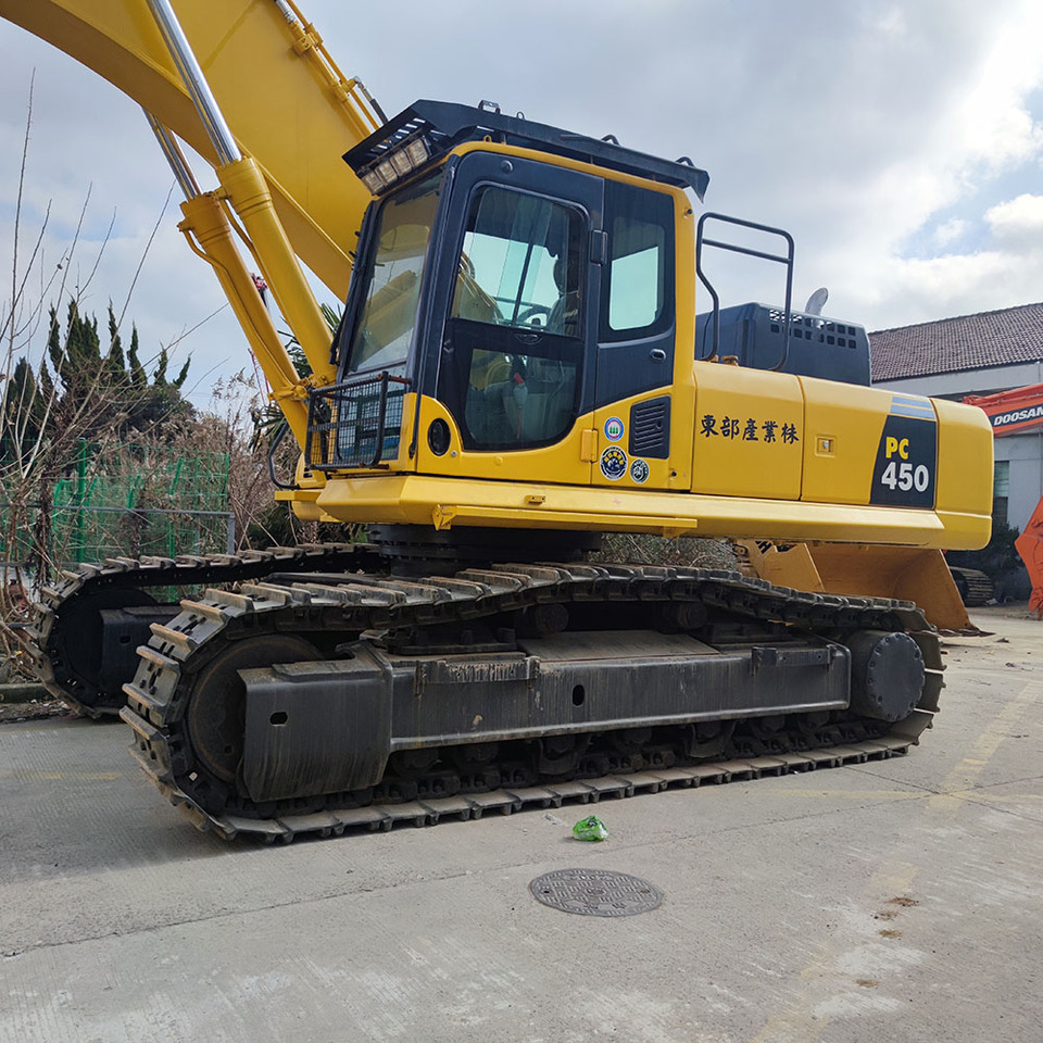 Komatsu PC450 -8 - Escavadora de rastos: foto 1 Komatsu PC450 -8 - Escavadora de rastos: foto 1