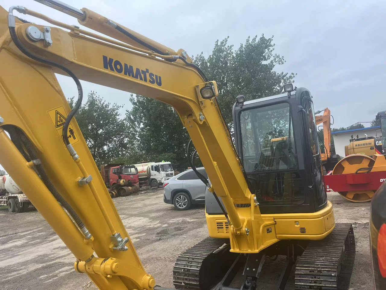 Komatsu PC55MR - Mini escavadeira: foto 5 Komatsu PC55MR - Mini escavadeira: foto 5