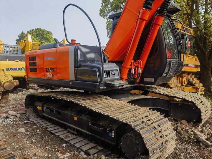 Original Japan Earth-moving Machinery Hitachi ZX200-3G hydraulic Excavator Used 20ton Excavator for sale - Escavadora de rastos: foto 4 Original Japan Earth-moving Machinery Hitachi ZX200-3G hydraulic Excavator Used 20ton Excavator for sale - Escavadora de rastos: foto 4