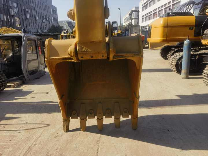 Used CAT 323DL excavator second hand Caterpillar 323DL excavator with good condition and high performance in stock - Escavadora de rastos: foto 4 Used CAT 323DL excavator second hand Caterpillar 323DL excavator with good condition and high performance in stock - Escavadora de rastos: foto 4