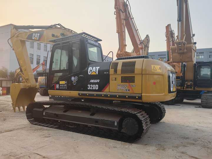 Used excavator cat320 Japan brand Used CAT 320 Excavator Caterpillar 320D Crawler Excavator CAT320 used digger for sale - Escavadora de rastos: foto 5 Used excavator cat320 Japan brand Used CAT 320 Excavator Caterpillar 320D Crawler Excavator CAT320 used digger for sale - Escavadora de rastos: foto 5
