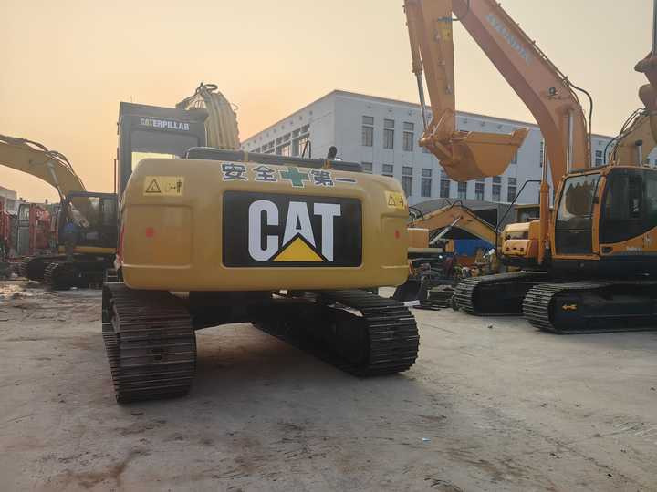 Used excavator cat320 Japan brand Used CAT 320 Excavator Caterpillar 320D Crawler Excavator CAT320 used digger for sale - Escavadora de rastos: foto 4 Used excavator cat320 Japan brand Used CAT 320 Excavator Caterpillar 320D Crawler Excavator CAT320 used digger for sale - Escavadora de rastos: foto 4