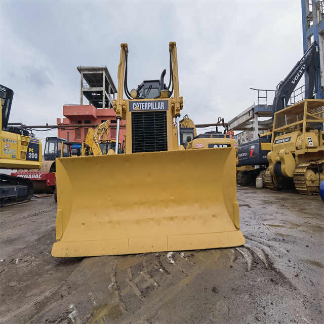 Cat d6g crawler tractor Cat D6 Dozer second hand high quality cat d6g dozer for sale - Buldôzer: foto 2 Cat d6g crawler tractor Cat D6 Dozer second hand high quality cat d6g dozer for sale - Buldôzer: foto 2