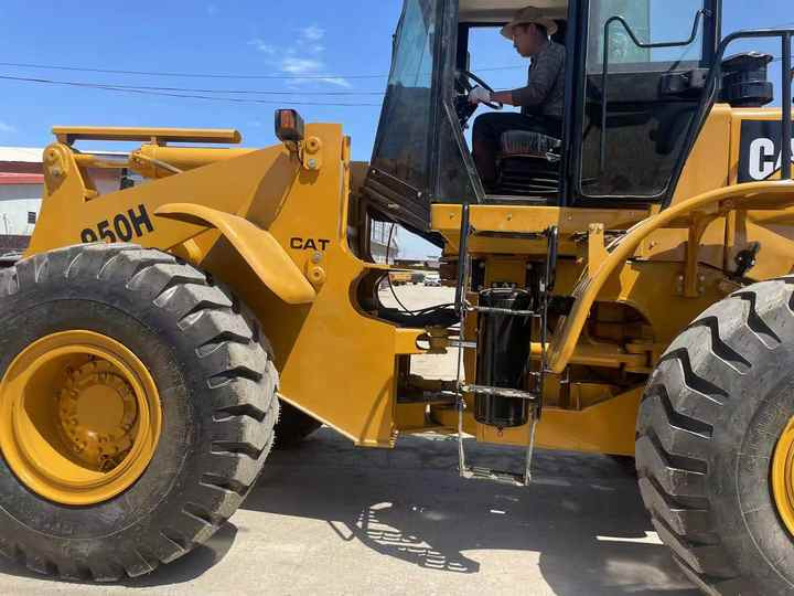 Caterpillar 950H wheel loader used heavy equipment cheap price 950H 966H 950GC for sale - Pá carregadora de rodas: foto 2 Caterpillar 950H wheel loader used heavy equipment cheap price 950H 966H 950GC for sale - Pá carregadora de rodas: foto 2