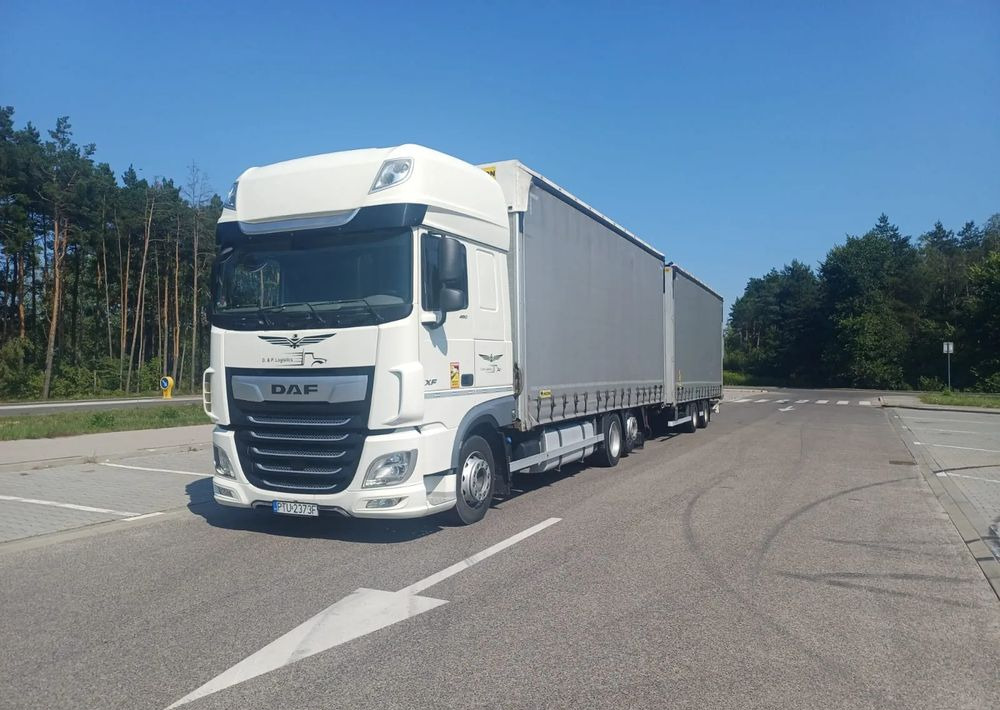 DAF XF 480 SUPER SPACE CAB / ZESTAW TANDEM PRZEJAZDOWY 120 M3 / SSC / ACC /EURO 6 - Camião de lona: foto 5 DAF XF 480 SUPER SPACE CAB / ZESTAW TANDEM PRZEJAZDOWY 120 M3 / SSC / ACC /EURO 6 - Camião de lona: foto 5