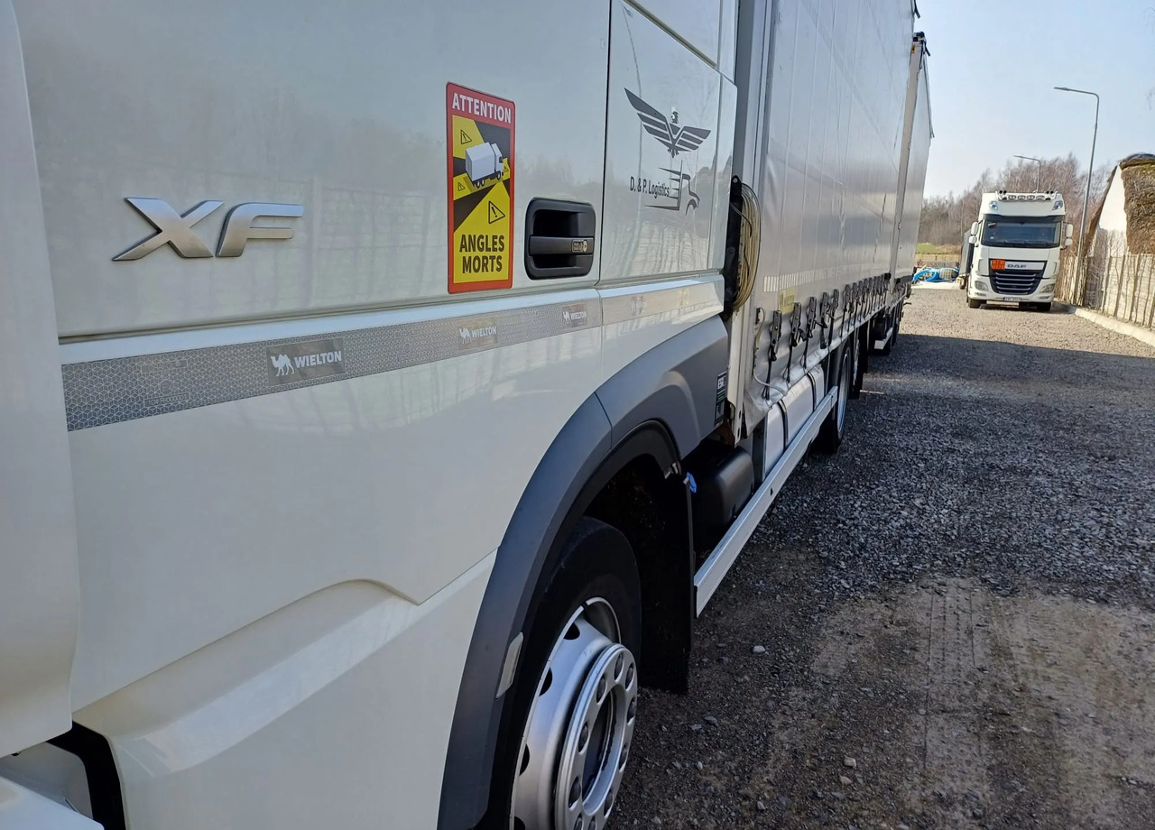 Camião de lona DAF XF 480 SUPER SPACE CAB / ZESTAW TANDEM PRZEJAZDOWY 120m3: foto 7