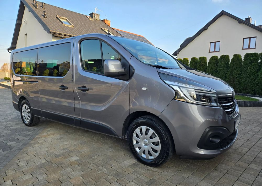 Renault Trafic Grand SpaceClass 2.0 dCi EDC - Automóvel: foto 3 Renault Trafic Grand SpaceClass 2.0 dCi EDC - Automóvel: foto 3