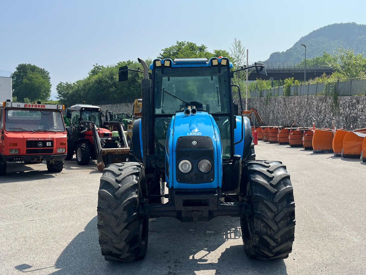 LANDINI GHIBLI 90 - Trator: foto 3 LANDINI GHIBLI 90 - Trator: foto 3
