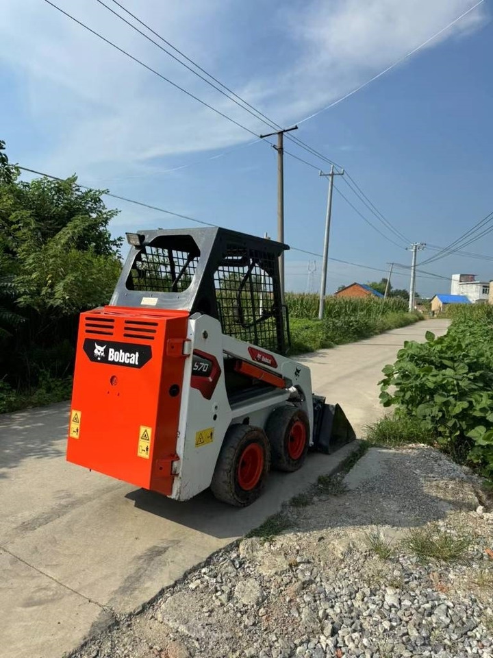 Bobcat S 70 - Mini pá carregadora: foto 3 Bobcat S 70 - Mini pá carregadora: foto 3