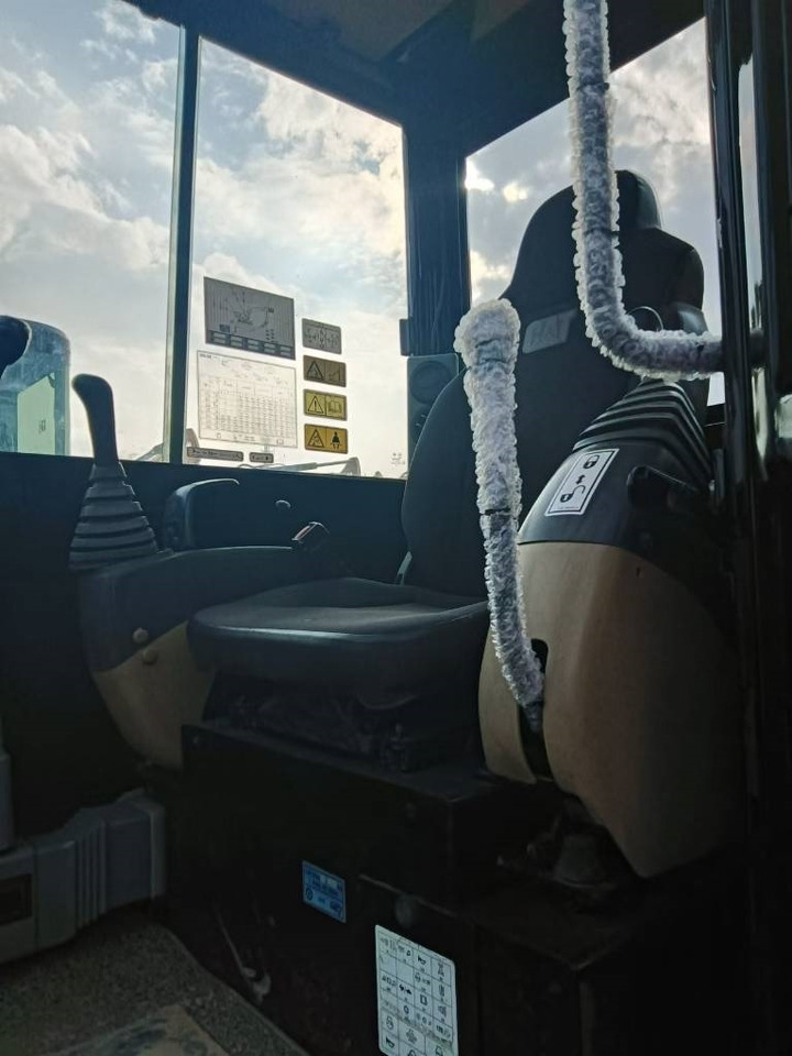 CAT 305.5 - Mini escavadeira: foto 5 CAT 305.5 - Mini escavadeira: foto 5