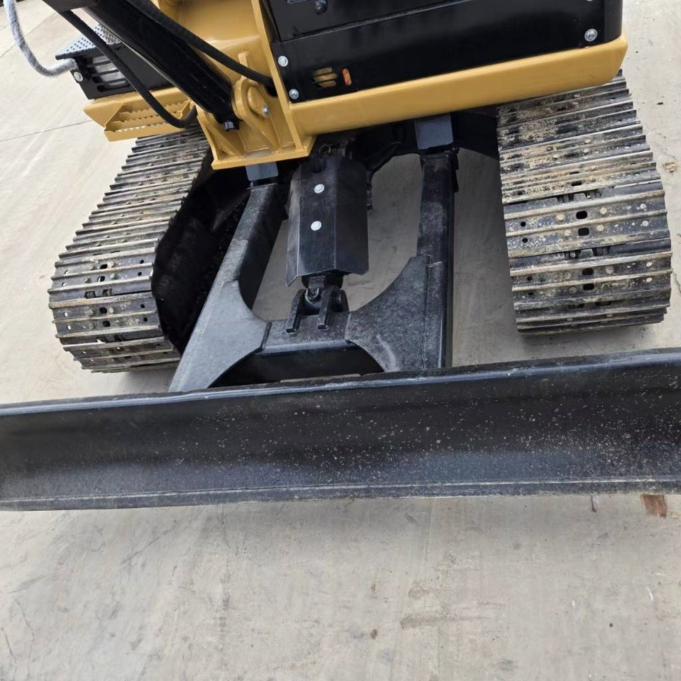 CAT 305 - Mini escavadeira: foto 4 CAT 305 - Mini escavadeira: foto 4